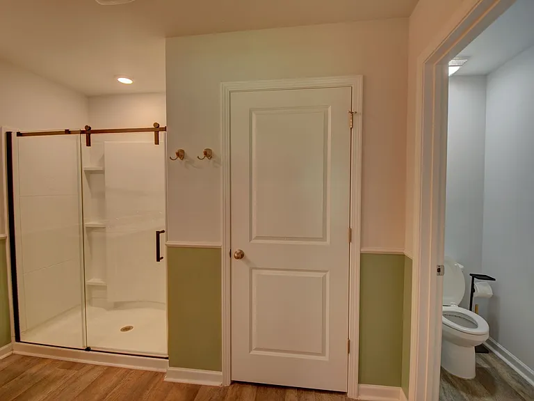 13 Evian Ct — Photo 6