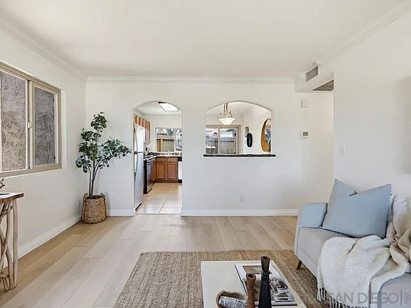 5th image of 1451 N Broadway N #A