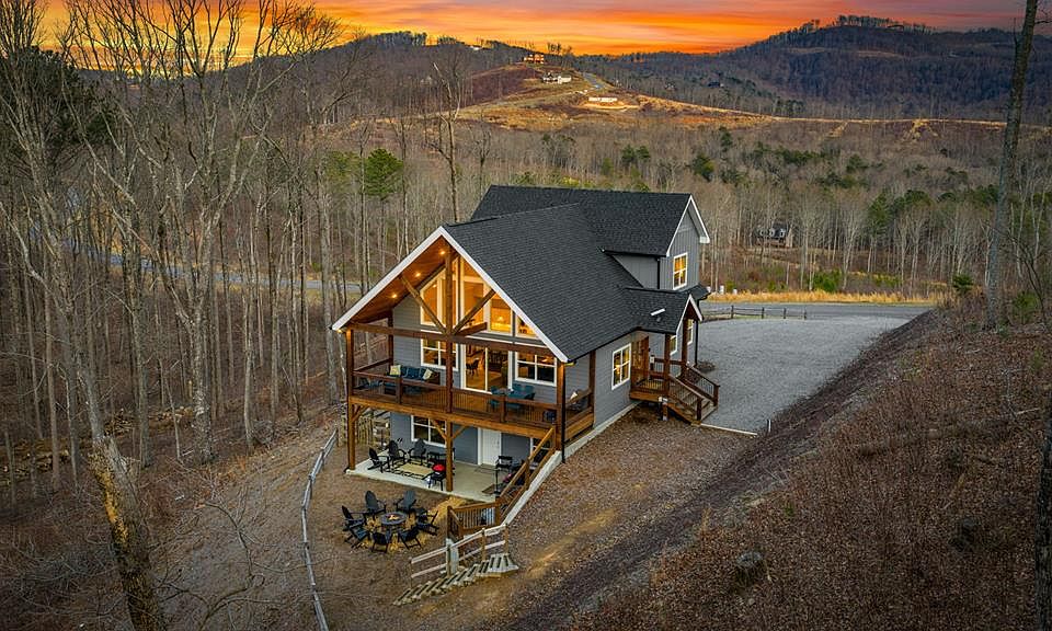 1st image of 1016 Twisted Oak Rd