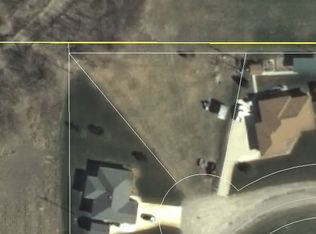 900 Emerald Dr., Lindsborg, KS 67456