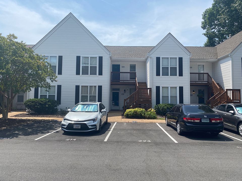 1st image of 224 Persimmon Dr