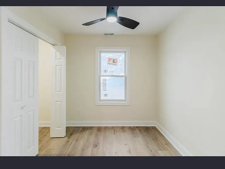 2644 Madison St #A — Photo 8