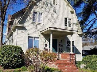 610 NW 4th St #1-10, Grants Pass, OR 97526