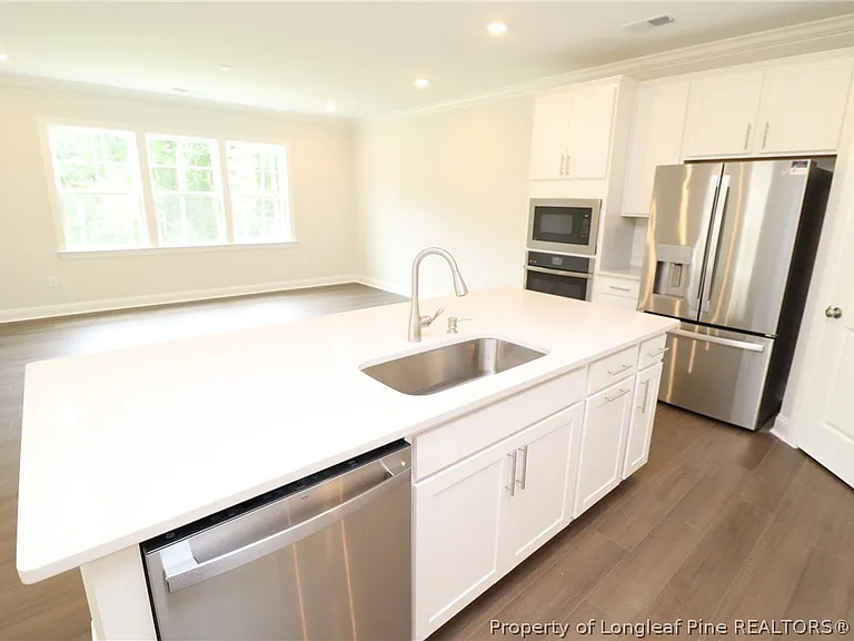 1015 Gemstone Way — Photo 7