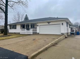 1066 Iowa Ave, Mc Donald, OH