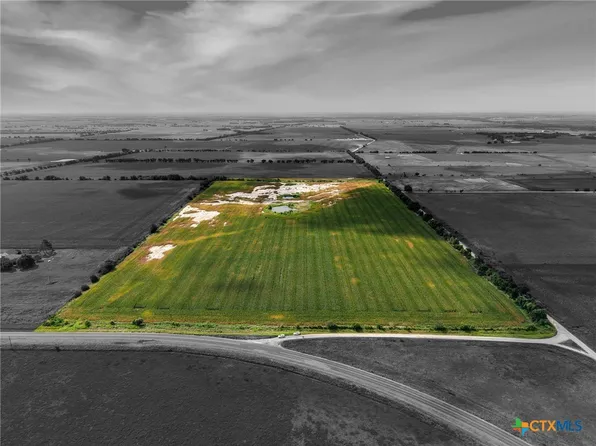 0 Fm 431, Lott, TX 76656