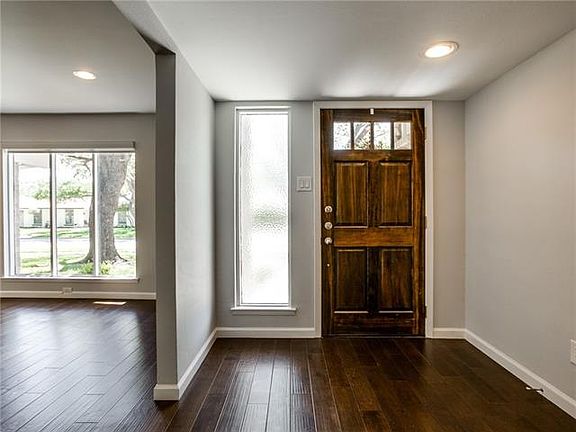 4th image of 7807 La Sobrina Dr