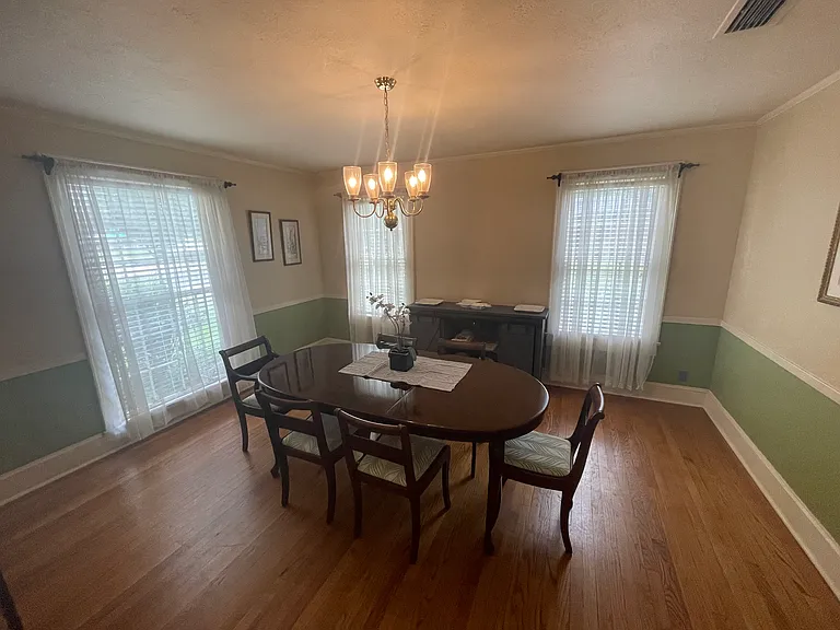 3642 Gilbert Dr — Photo 6
