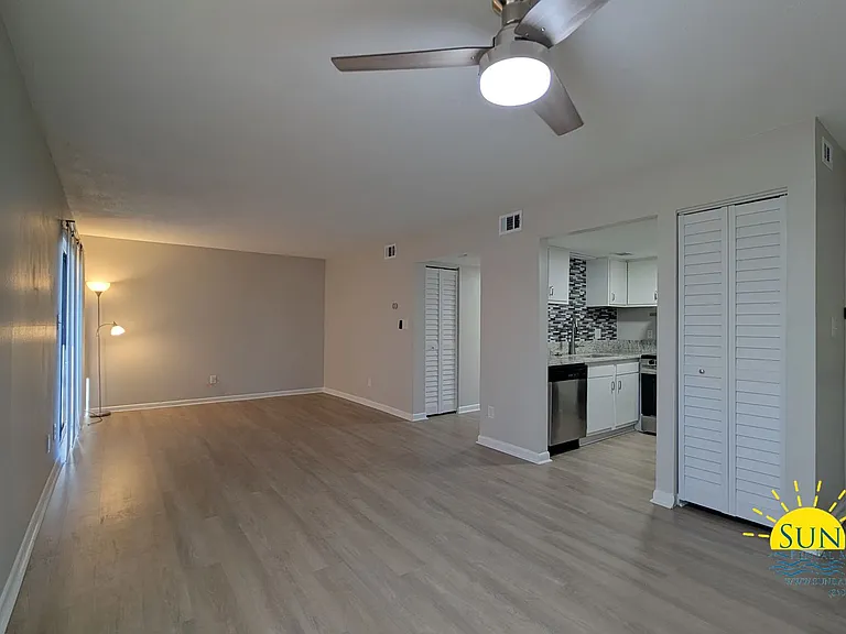 308 Miracle Strip Pkwy SW #12D — Photo 3