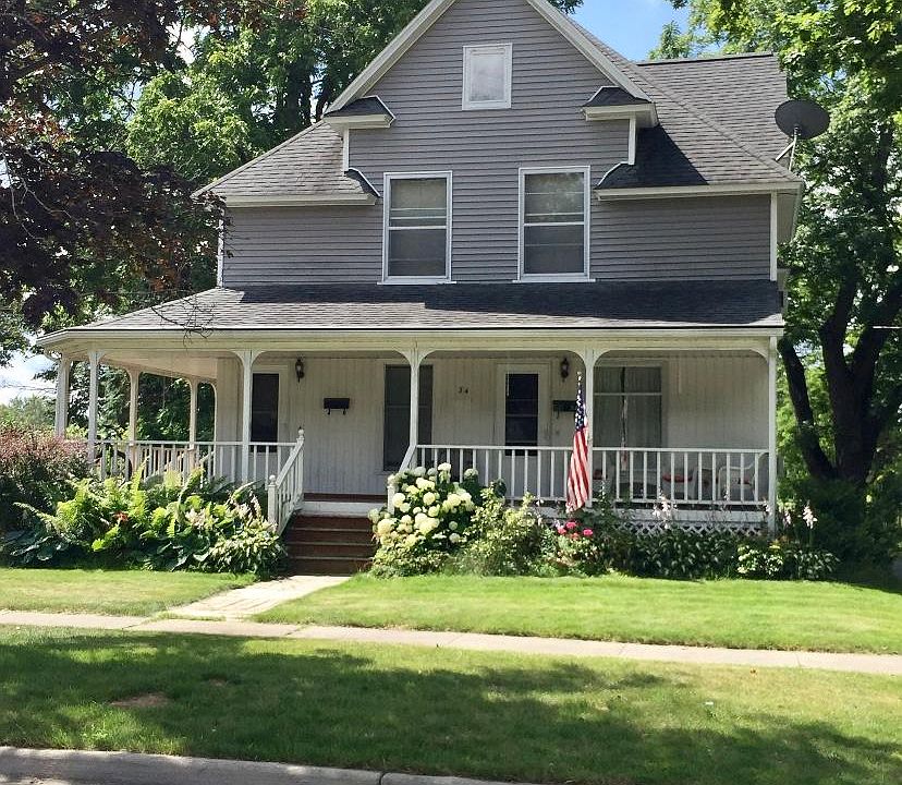 1st image of 34 E Pine St #1
