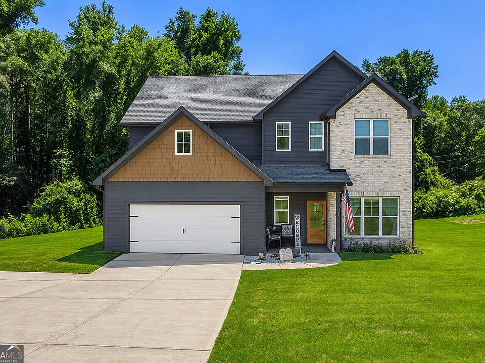 1st image of 24 Plantation Oaks Dr