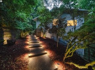 17867 Sundown Ct, Lake Oswego, OR