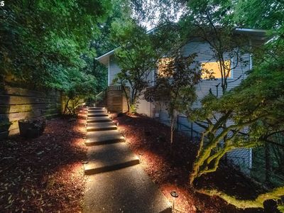 17867 Sundown Ct, Lake Oswego, OR, 97034