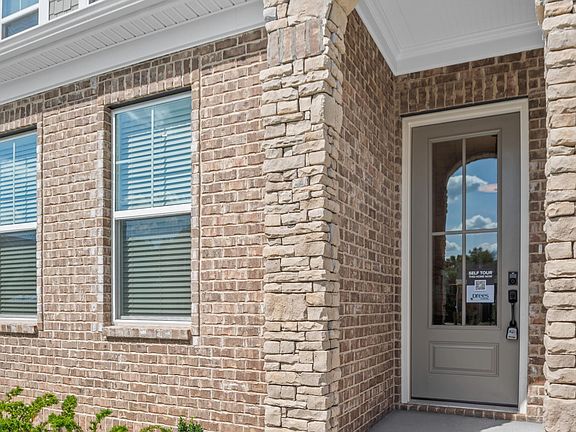 The Everly C Exterior