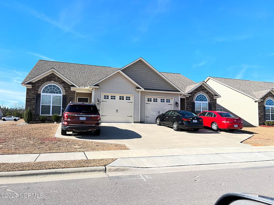 1st image of 3501 Gaston Way #B
