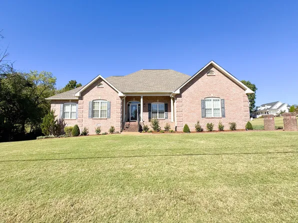 340 Woodlands Dr, Gallatin, TN 37066