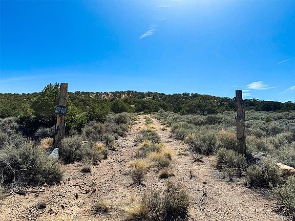 2nd image of 2153 Acapulco Road