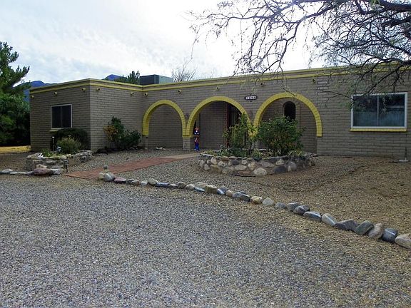 5th image of 4844 S Laguna Ave