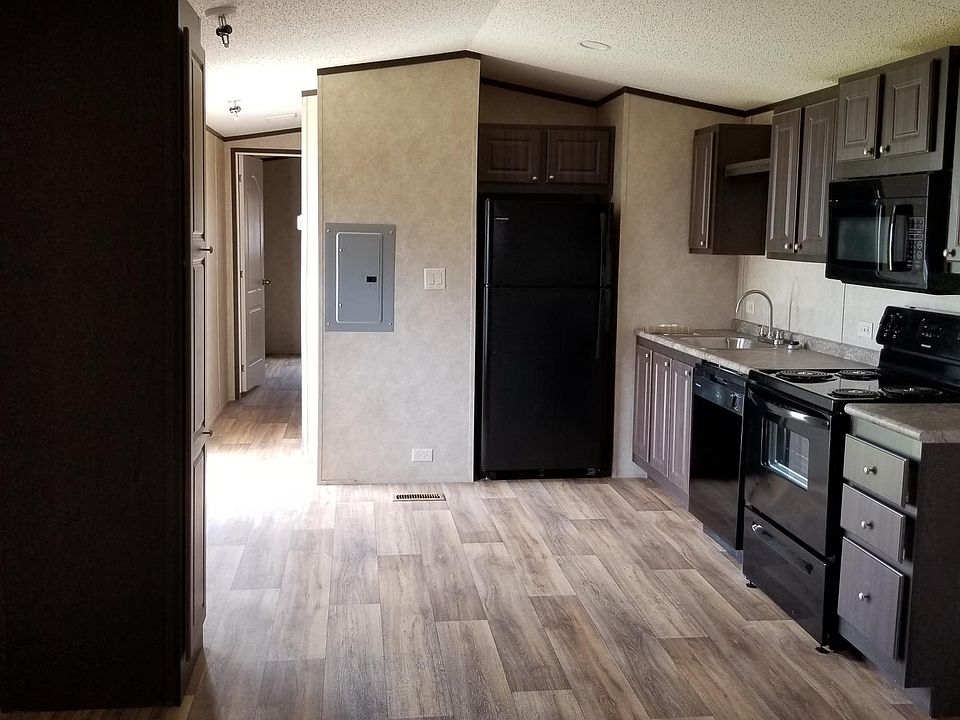 2nd image of 565 Dunlevie Rd Lot 32