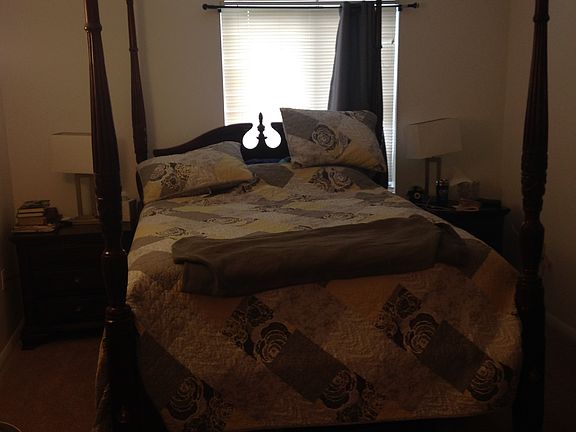 5th image of 12400 Foxridge Ln APT E
