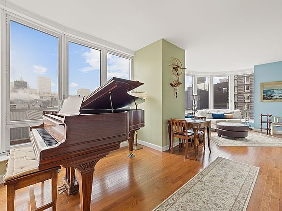 2nd image of 306 Gold St APT 12G