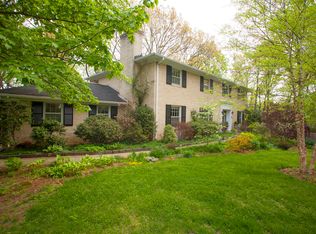 4010 Pine Brook Rd, Alexandria, VA 22310