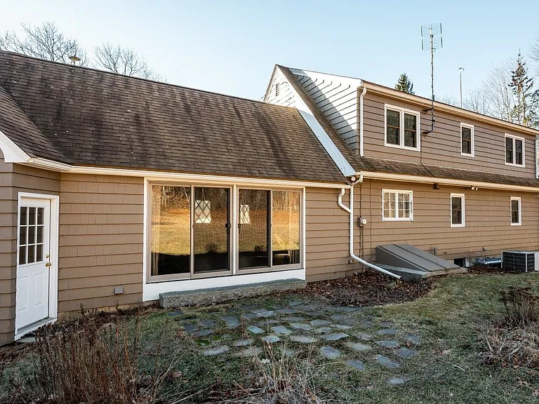 45 Weare Rd — Photo 34