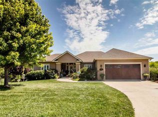 205 Caroline Ct, Junction City, KS 66441