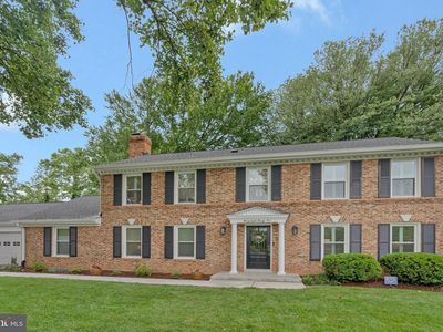 9825 Vale Rd, Vienna, VA, 22181