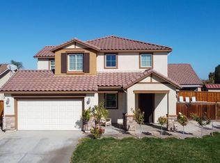 2490 N Fallbrook Dr, Los Banos, CA 93635