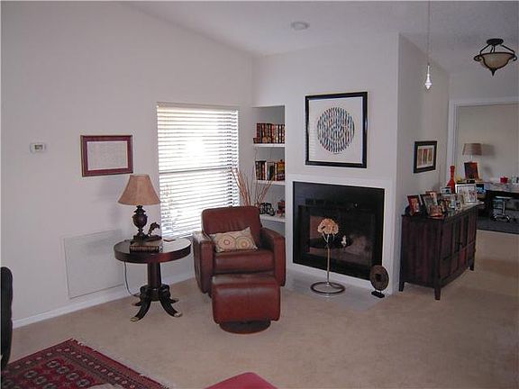 5th image of 6279 N Mirror Lake Dr