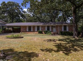 7212 F St, Little Rock, AR 72205