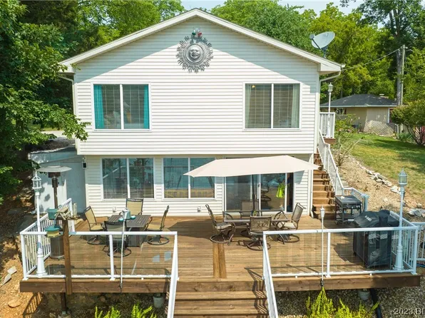 136 Moon Glitter Cir, Sunrise Beach, MO 65079