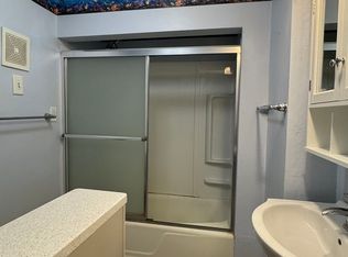 409 W Carpenter St, Springfield, IL 62702