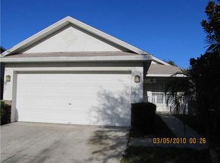 7413 Oxford Garden Cir, Apollo Beach, FL 33572