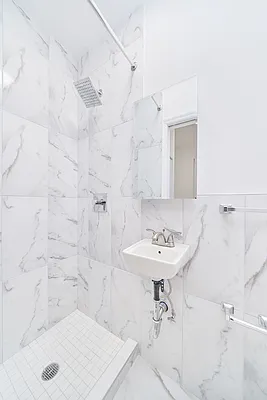 Rented by Living New York | media 6