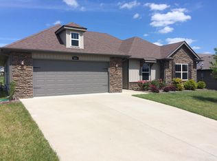 4007 Abbington Ter, Columbia, MO 65203