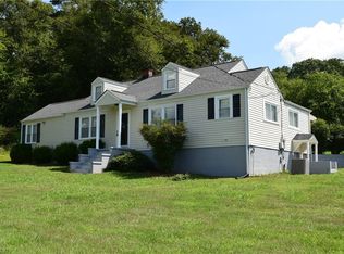 7037 Siloam Rd, Siloam, NC 27047