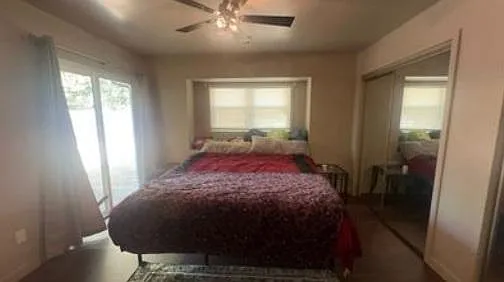1118 E Knapp Ave — Photo 3
