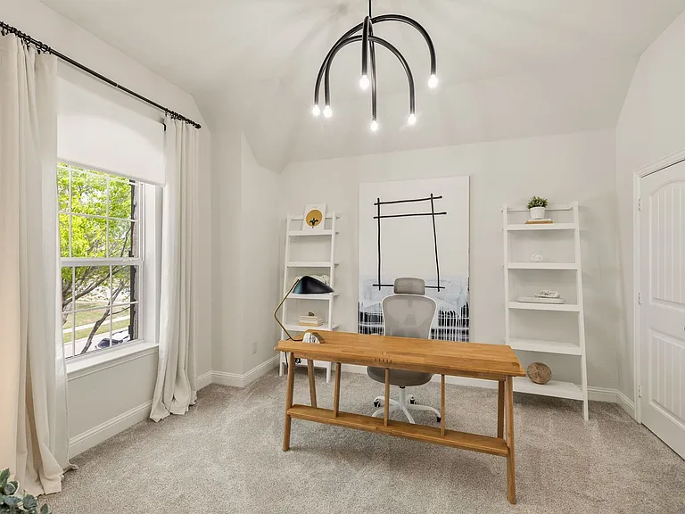 8405 Saint Clair Dr — Photo 25