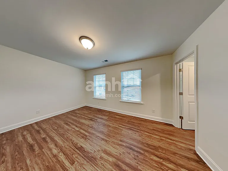 127 Alaina Ct — Photo 23