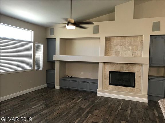 4th image of 9640 Emeraude Ave #0