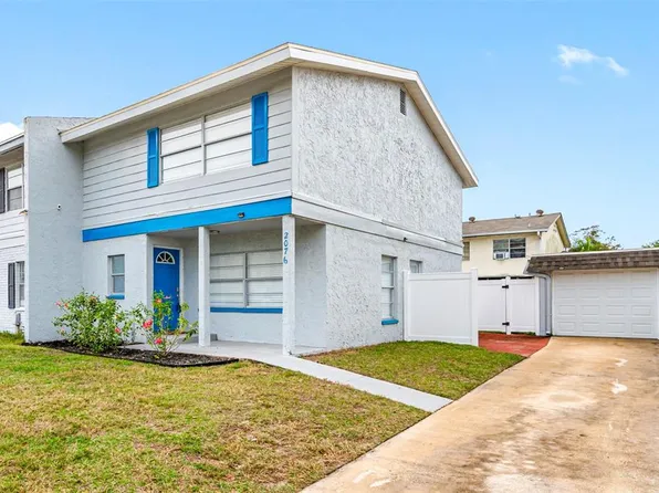 2076 Santiago Way N, Clearwater, FL 33763