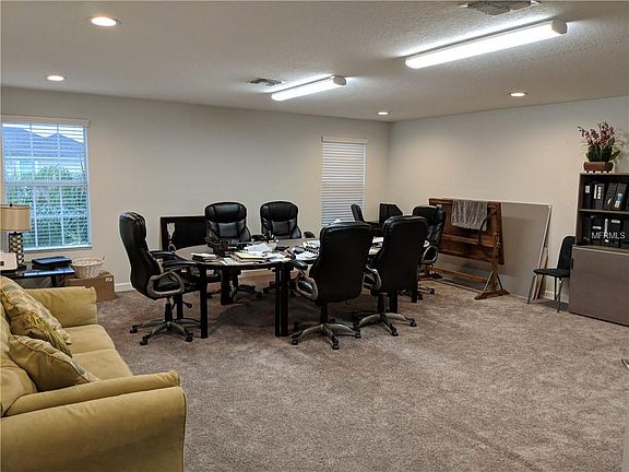 4th image of 6006 Sunset Isle Dr