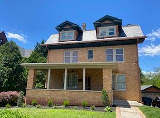 2319 Avenham Ave SW #2B-1BA, Roanoke, VA 24014