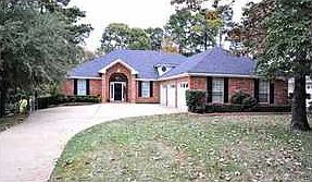 2nd image of 4924 Old Oak Dr