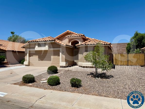 1666 W Gunstock Loop