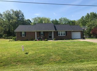 1008 Home Place Ln, Hardinsburg, KY 40143