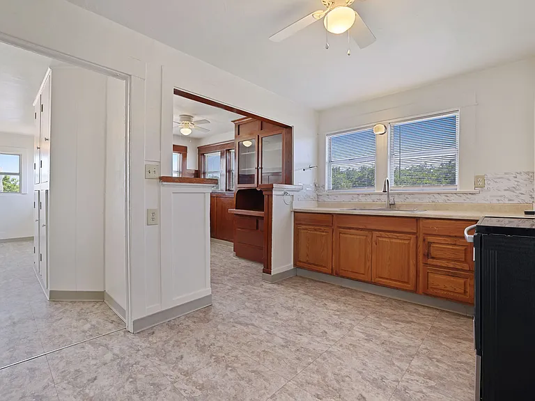 3443 Kansas Ave — Photo 4