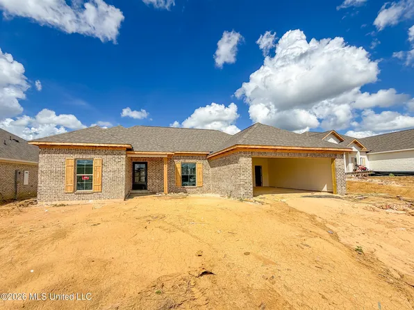 1303 Elderberry Ln, Pearl, MS 39208
